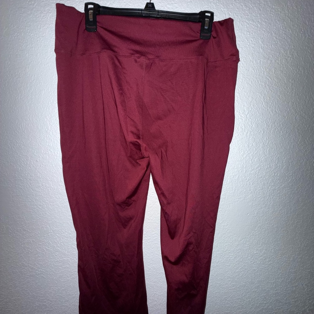 Compression Legging - Picture 2 of 3